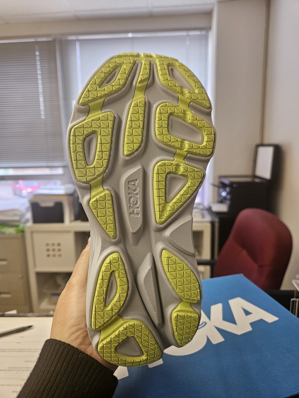 Hoka Bondi 8 in Blue and Mint - Picture 3 of 5